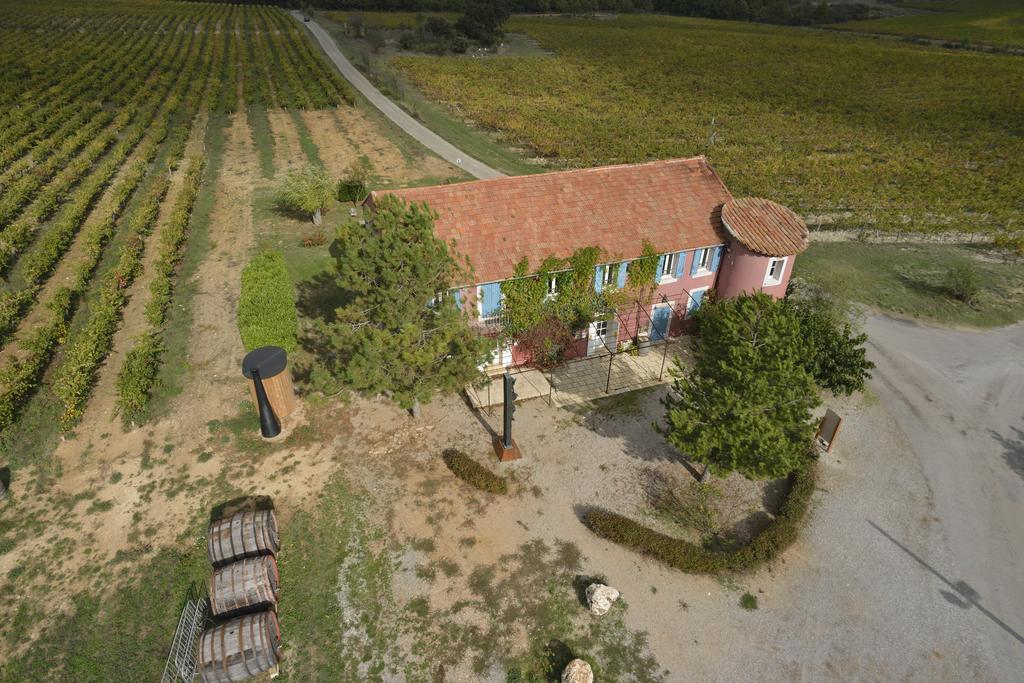 לינה וארוחת בוקר Ollières Les Terres De Saint Hilaire חדר תמונה